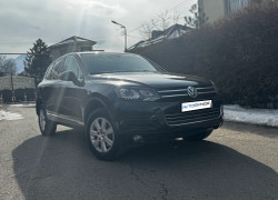 Volkswagen Touareg 2011 года
