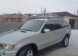 BMW X5 2001 года