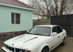 BMW 5 серия 1992 года