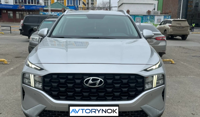 Hyundai Santa Fe 2022 года