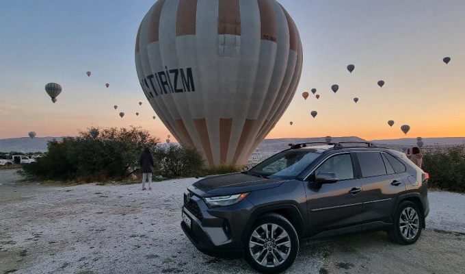 Toyota RAV4 2022 года