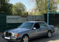 Mercedes-Benz E-Класс 1991 года