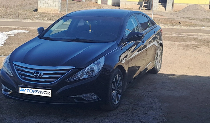 Hyundai Sonata 2013 года