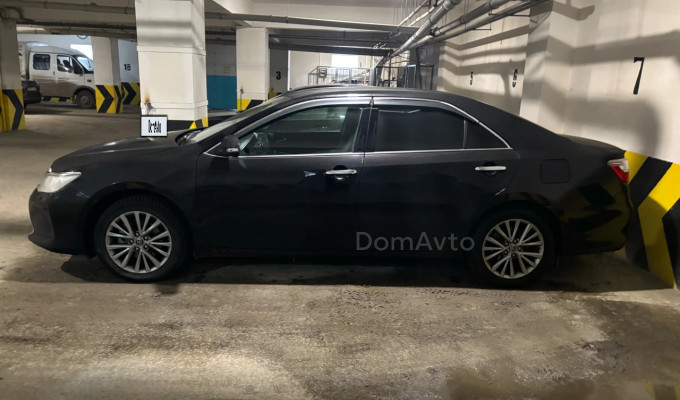 Toyota Camry 2016 года