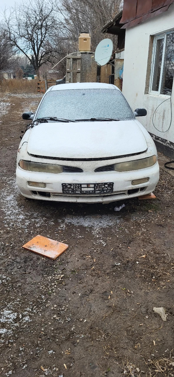 Mitsubishi Galant, 1992