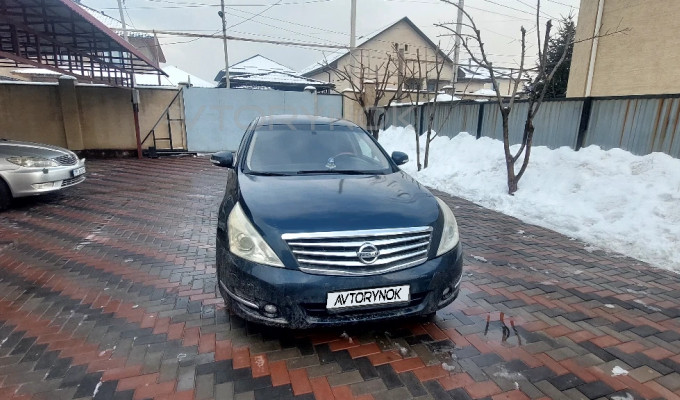 Nissan Teana 2010 года