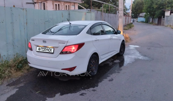 Hyundai Solaris 2015 года