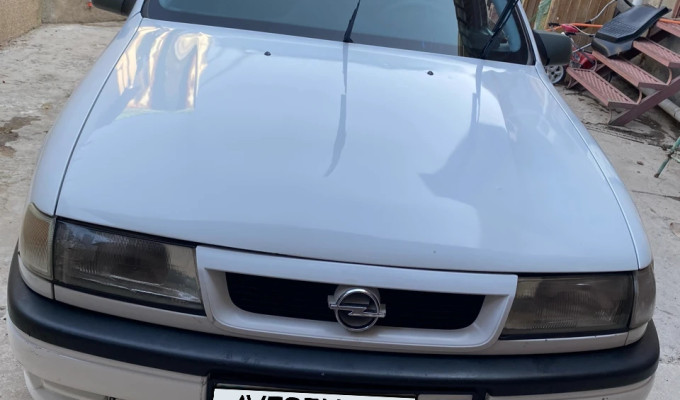 Opel Vectra 1993 года