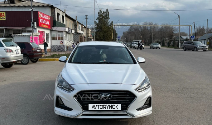 Hyundai Sonata 2018 года