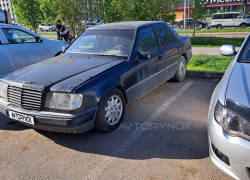 Mercedes-Benz E-Класс 1992 года