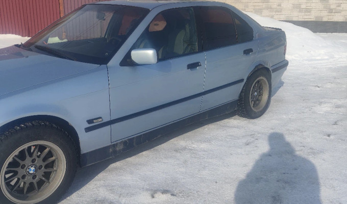 BMW 3 серия 1991 года