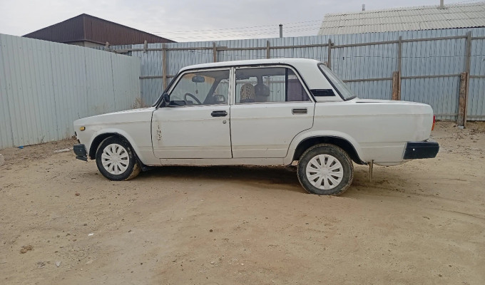 ВАЗ (Lada) 2107 2008 года