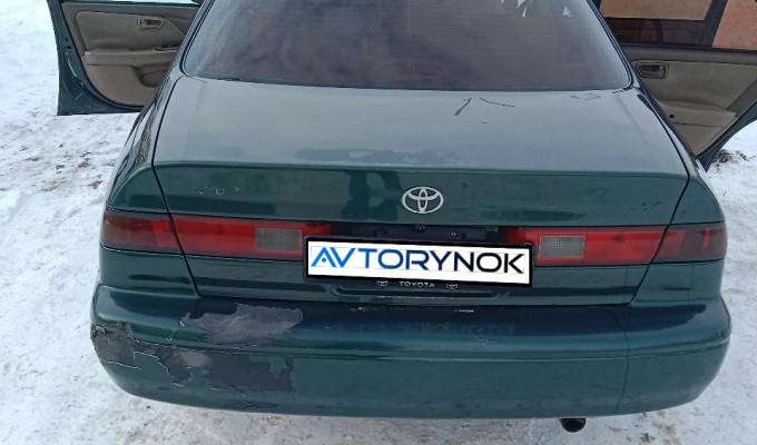 Toyota Camry 1999 года