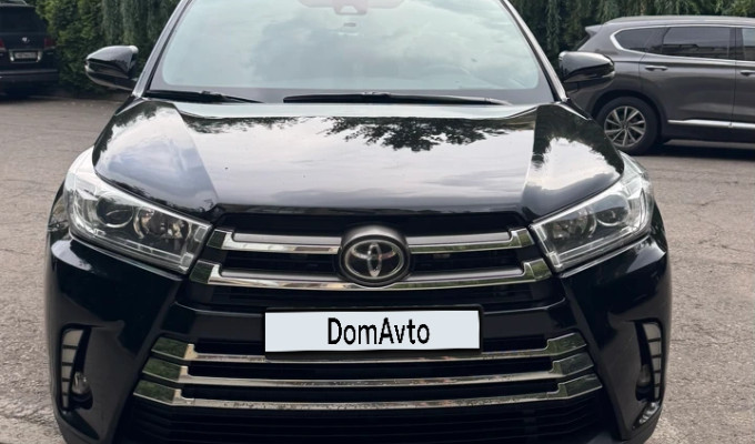 Toyota Highlander 2019 года