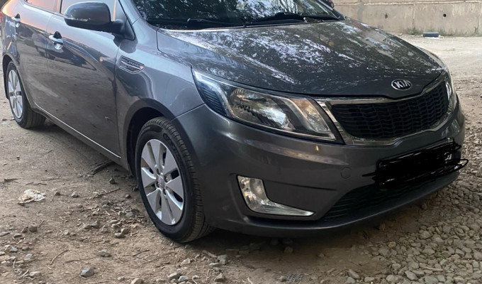 Kia Rio 2015 года
