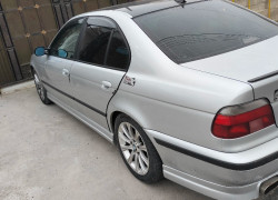 BMW 5 серия 1999 года