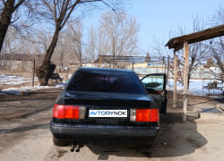 Audi 100 1993 года
