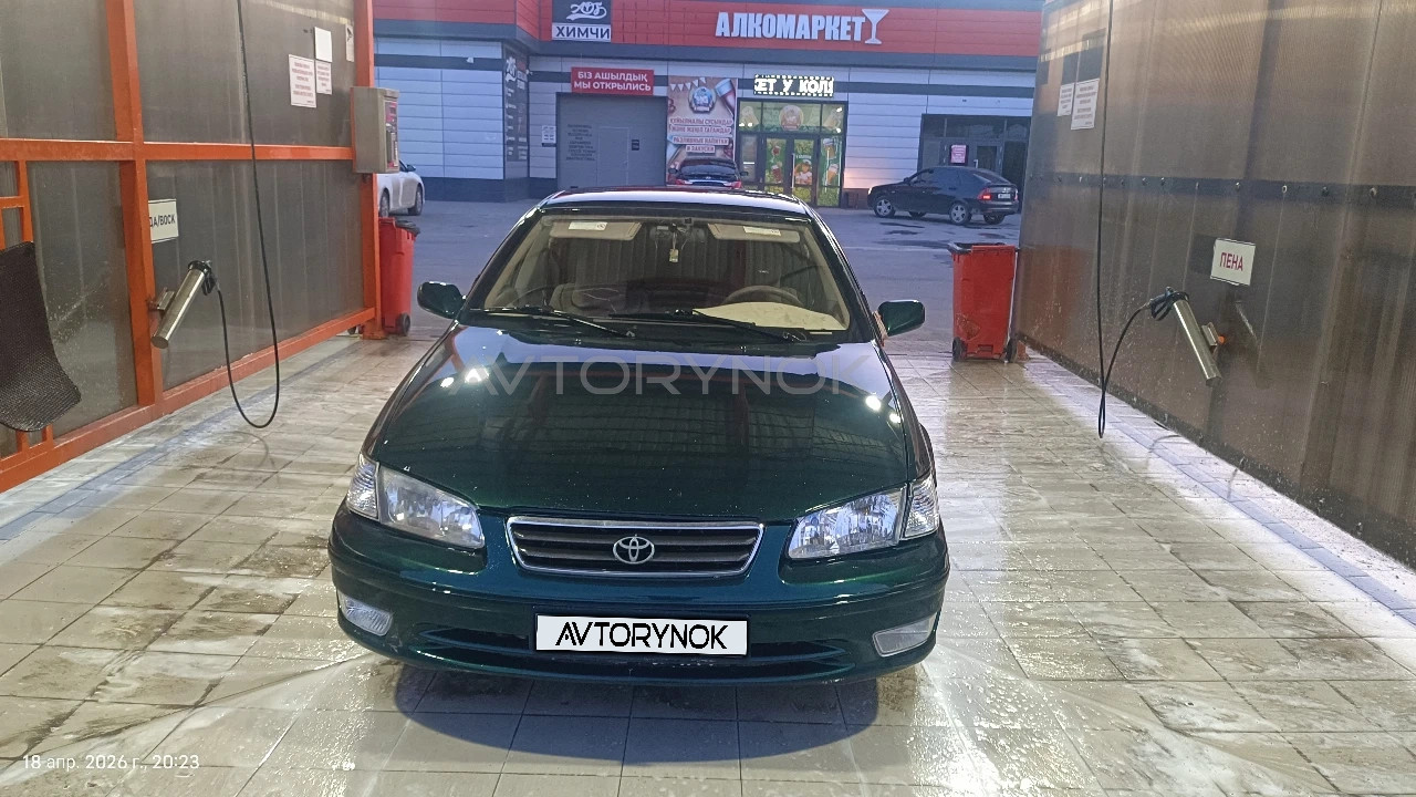 Toyota Camry, 2000