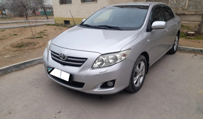 Toyota Corolla 2009 года