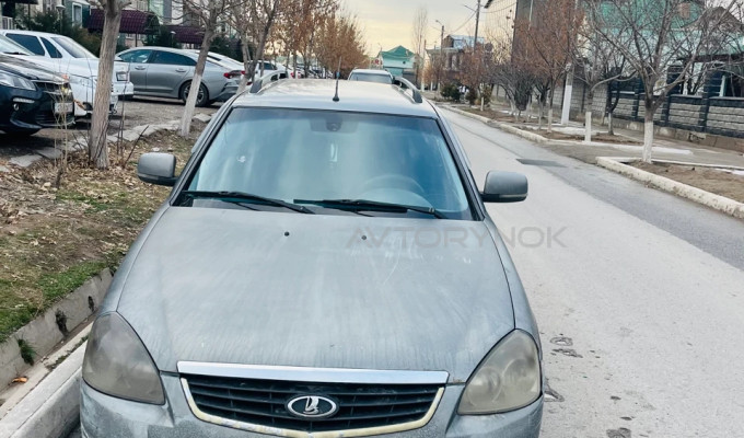 ВАЗ (Lada) Priora 2012 года