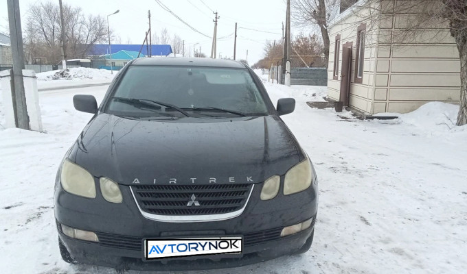 Mitsubishi Airtrek 2001 года
