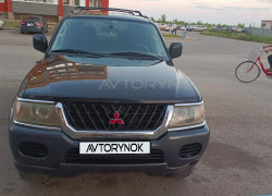 Mitsubishi Montero Sport 2000 года