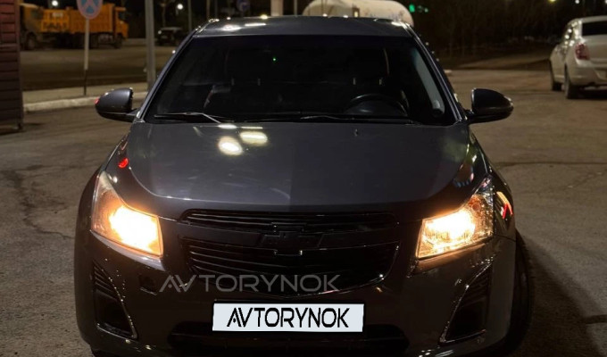 Chevrolet Cruze 2013 года