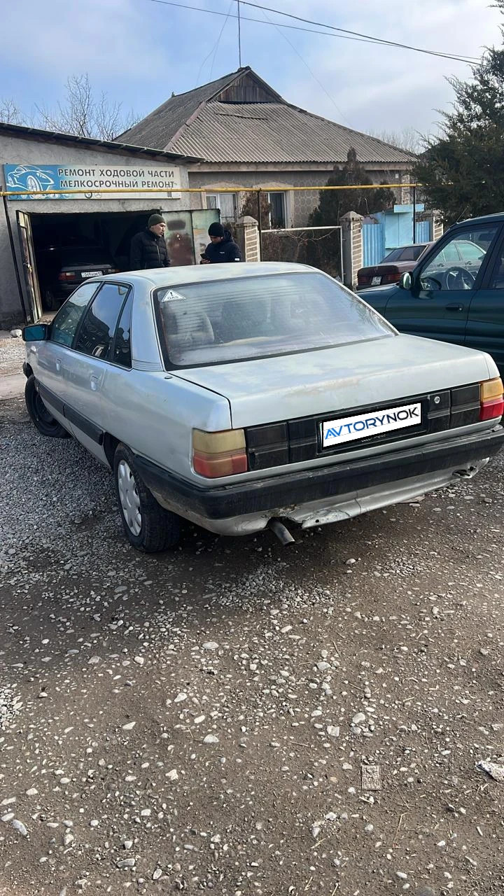 Audi 100, 1989