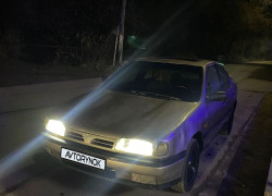 Nissan Primera 1992 года