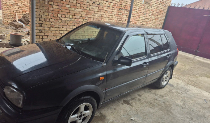 Volkswagen Golf 1994 года