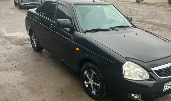 ВАЗ (Lada) Priora 2014 года