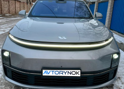 Li L7 2023 года