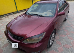 Toyota Camry 2004 года