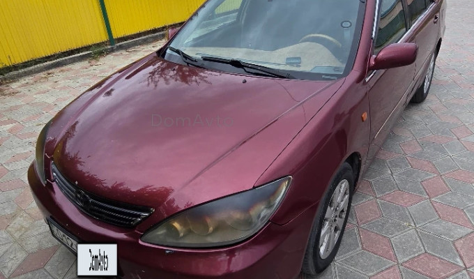 Toyota Camry 2004 года
