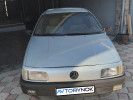 Volkswagen Passat 1990 года