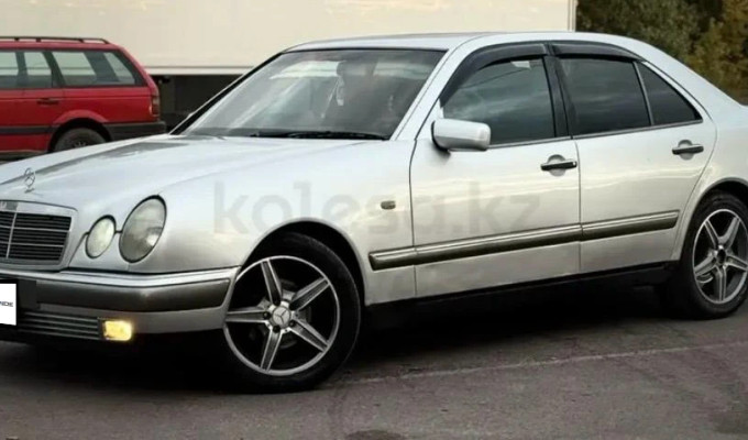 Mercedes-Benz E-Класс 1997 года