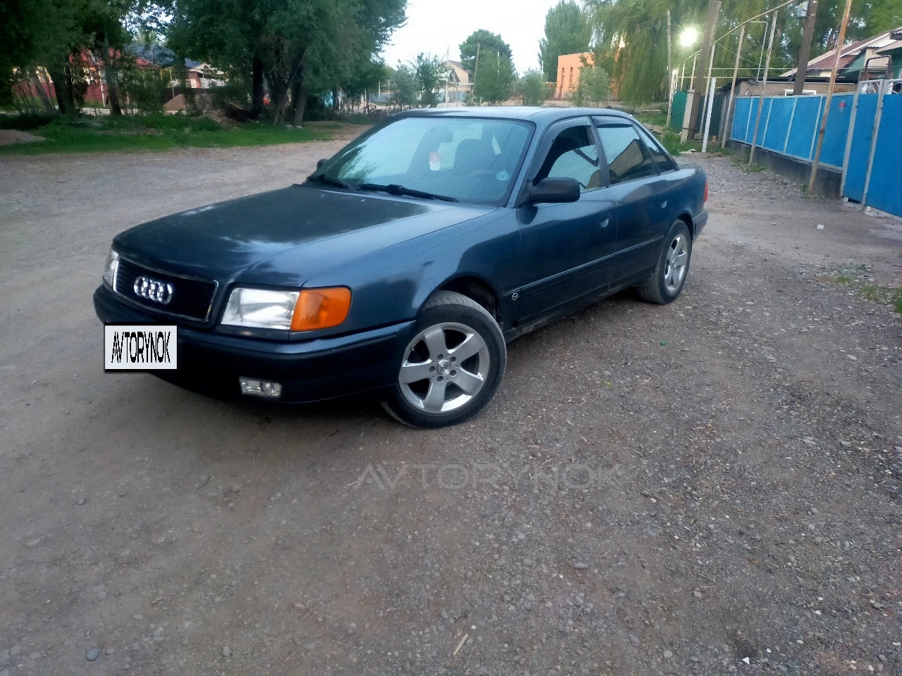 Audi 100, 1993