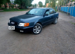 Audi 100 1993 года