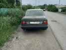 Mercedes-Benz E-Класс 1989 года