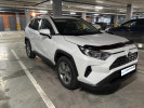 Toyota RAV4 2021 года