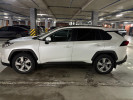 Toyota RAV4 2021 года