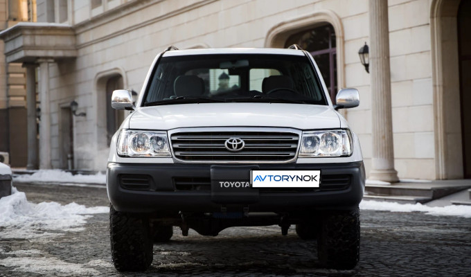 Toyota Land Cruiser 2004 года