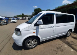 Volkswagen Transporter 2005 года