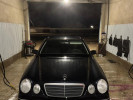 Mercedes-Benz E-Класс 2001 года