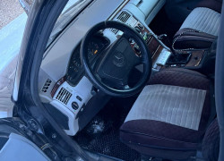 Mercedes-Benz E-Класс 1995 года