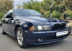 BMW 5 серия 2003 года