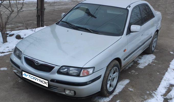 Mazda 626 1998 года