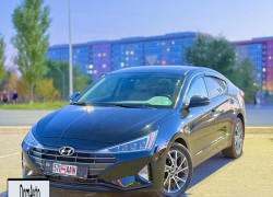 Hyundai Elantra 2018 года