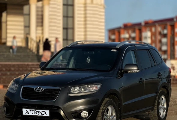 Hyundai Santa Fe 2010 года