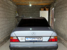 Mercedes-Benz E-Класс 1989 года